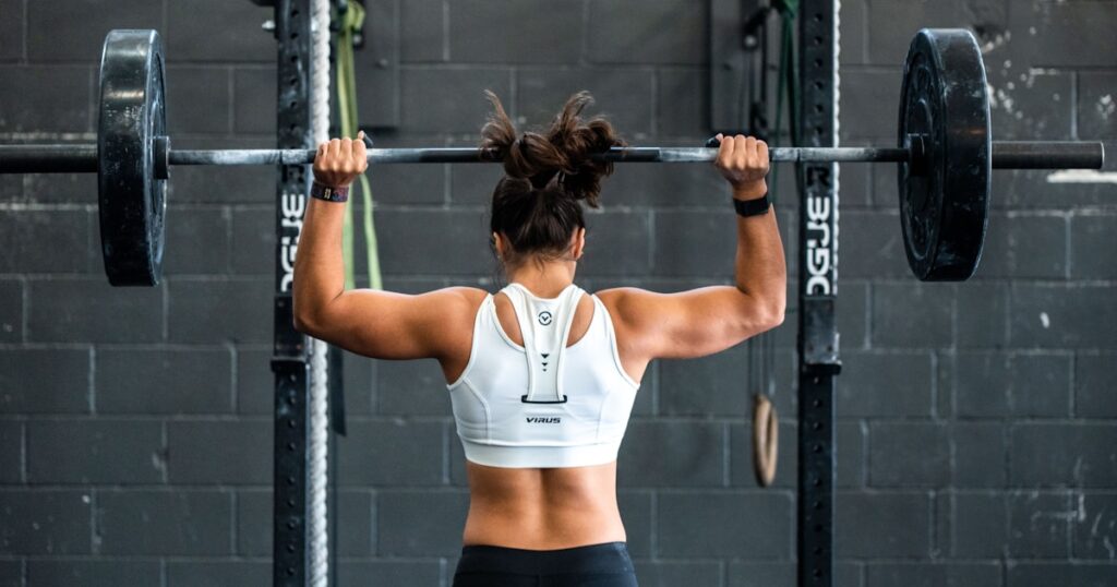 Why Morning Training Changes Everything Early morning outdoor training session at sunrise in Rushcutters Bay Sydney